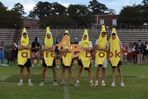 Powder puff boys crowning of the king